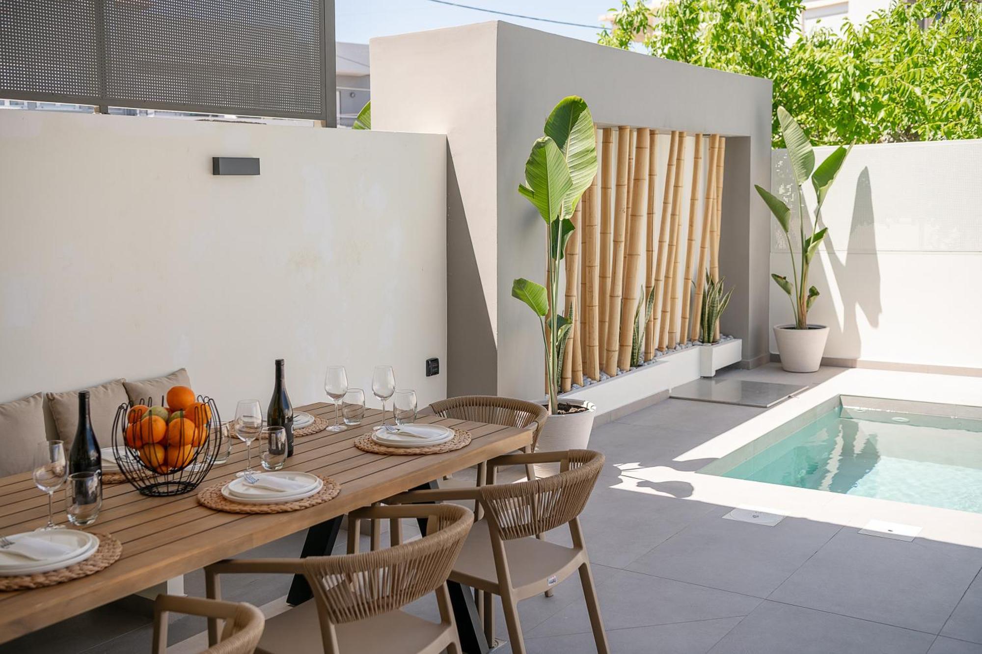 Mossa Concept - Heated Pool *
